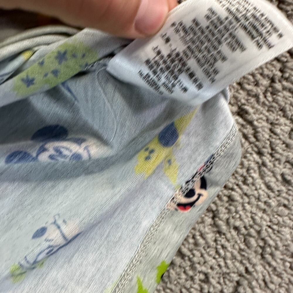Disney Shirt Womens Extra Large Gray AOP 2020 Magic Kingdom Cast V Neck Ladies - Picture 6 of 12